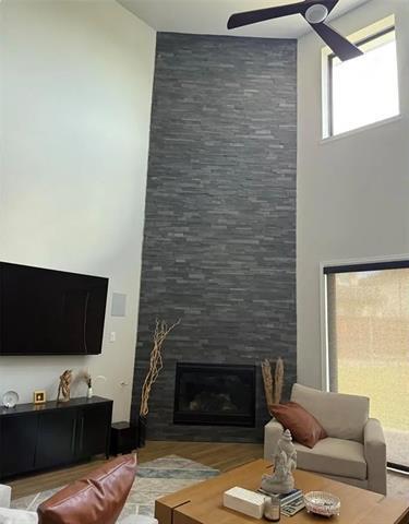 Building Photo - 8441 Wembley