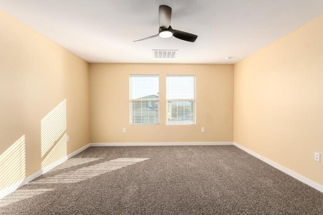 Building Photo - 12742 E Joffroy Dr