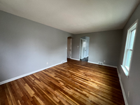 Building Photo - 1531 W 14th St