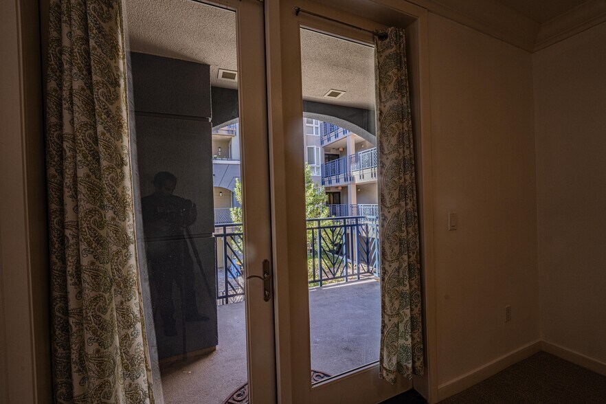 Building Photo - 5501 DeMarcus Blvd