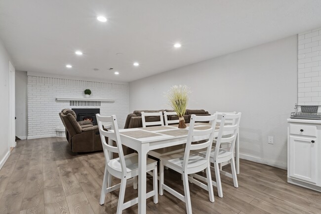 Primary Photo - 1122 W 1300 N St