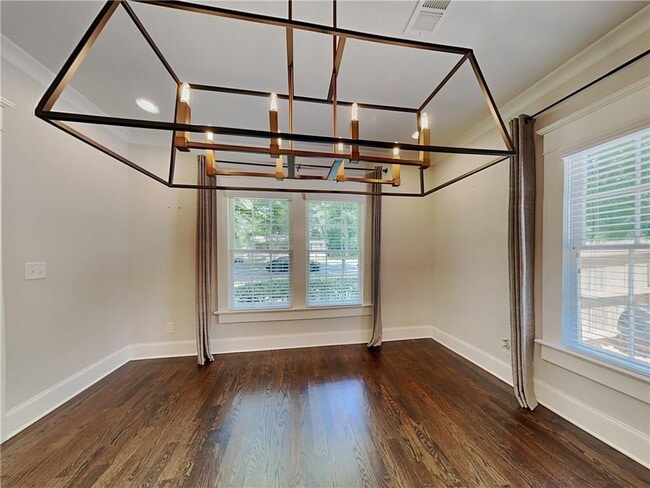 Building Photo - 40 3rd Ave SE