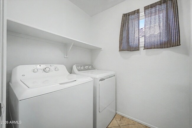 Building Photo - 3874 S Winter Ln