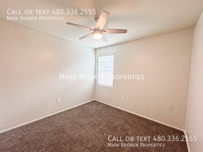 Building Photo - 5223 E Diatomite Dr