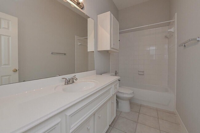 Building Photo - 2387 Marina View Way