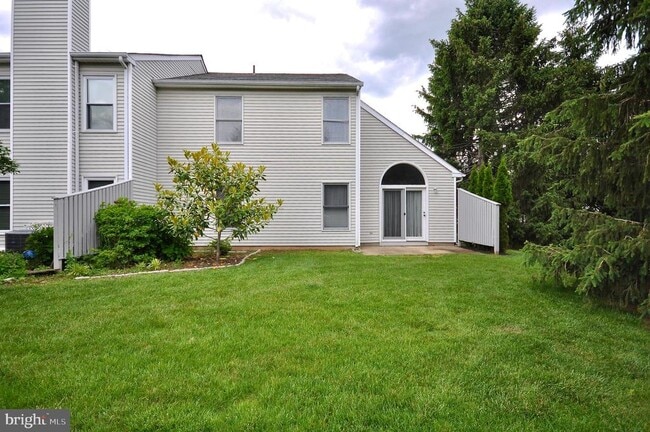 Building Photo - 8 Northrup Ct