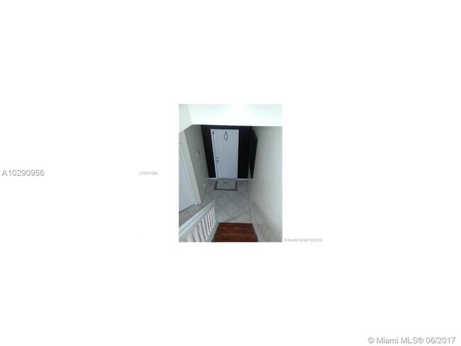 Building Photo - 12186 SW 5th Ct