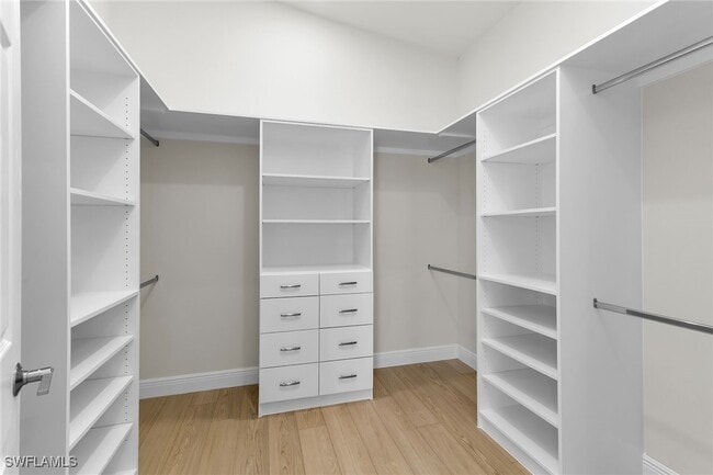 Building Photo - 50 N Sunset St