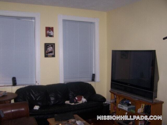 Building Photo - 71 S Huntington Ave