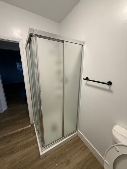 Building Photo - 240 N Everett St