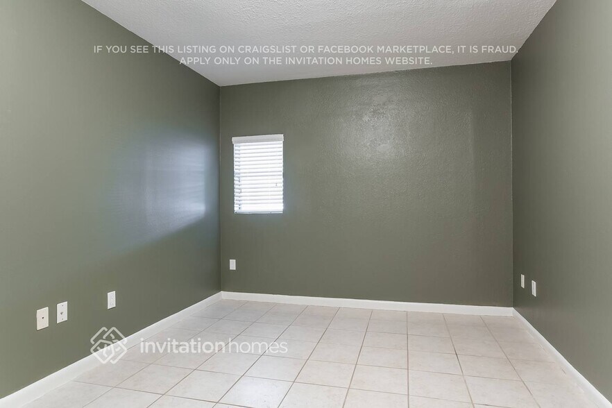 Building Photo - 8758 SW 11th St
