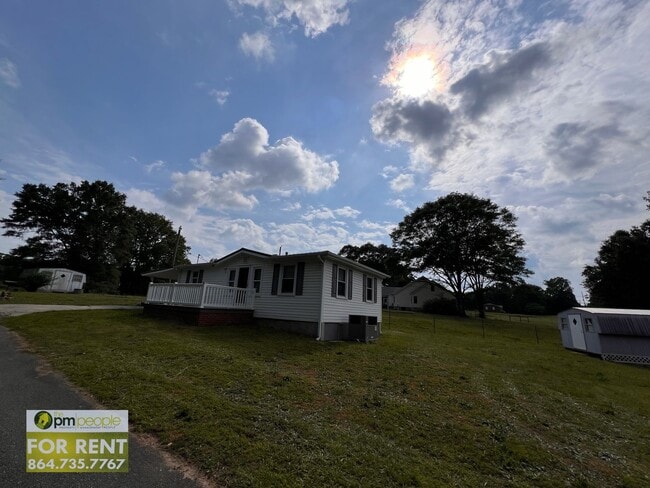 Building Photo - 114 Radcliffe Dr