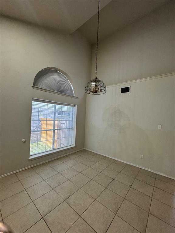 Building Photo - 8312 Dulac Dr
