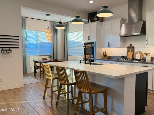 Building Photo - 10849 E Thunderbolt Ave