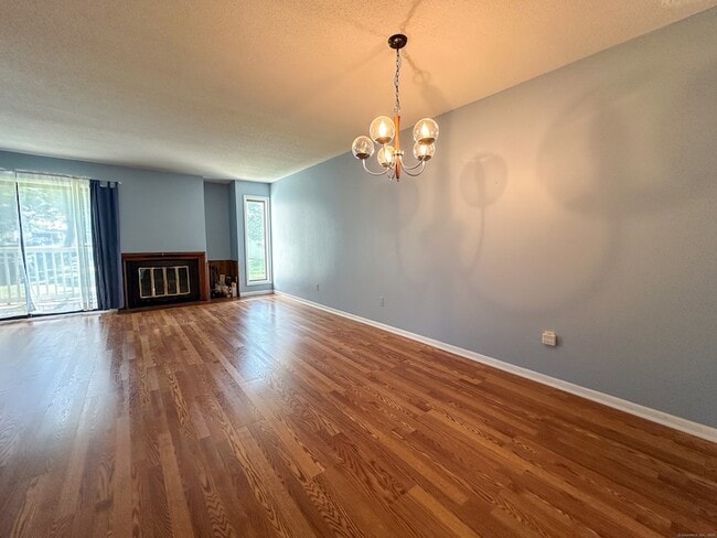 Building Photo - 52 Currier Way