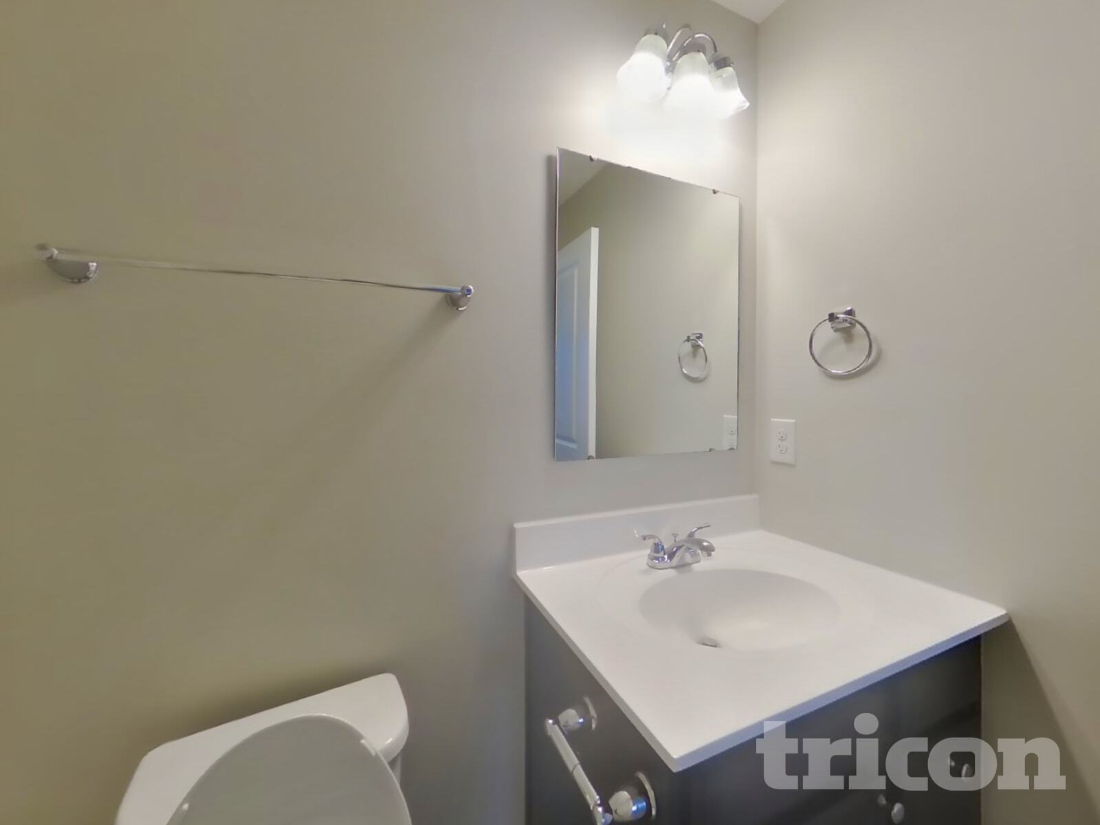 Building Photo - 2512 Solomon Ln