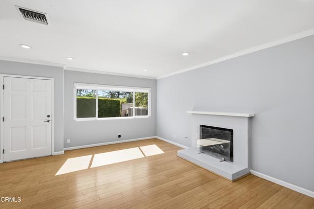 Building Photo - 2101 Minoru Dr