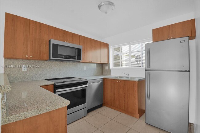 Building Photo - 13958 SW 260th St