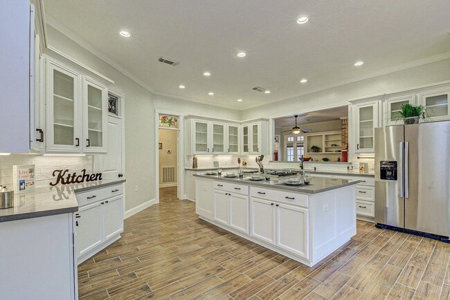 Building Photo - 1548 Virgie Community Rd