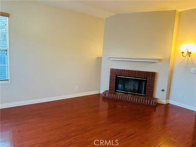 Building Photo - 555 W Lemon Ave