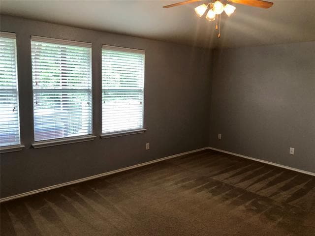 Building Photo - 2737 Laurel Oak Dr