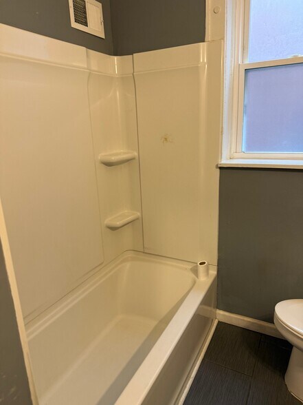 Building Photo - 3863 Meramec St