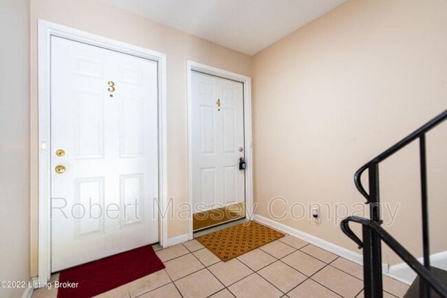 Building Photo - 751 N Hite Ave