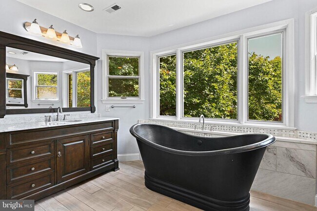 Building Photo - 1459 Hampton Hill Cir