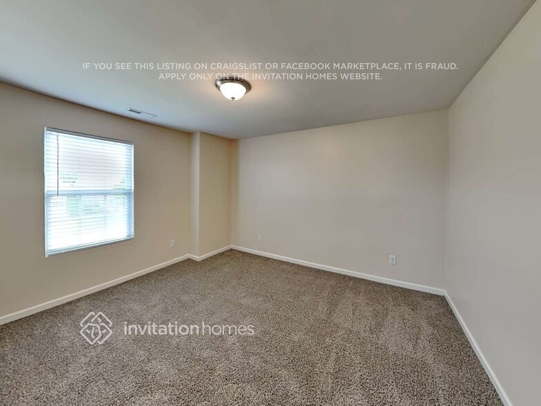 Building Photo - 184 Glastonbury Dr