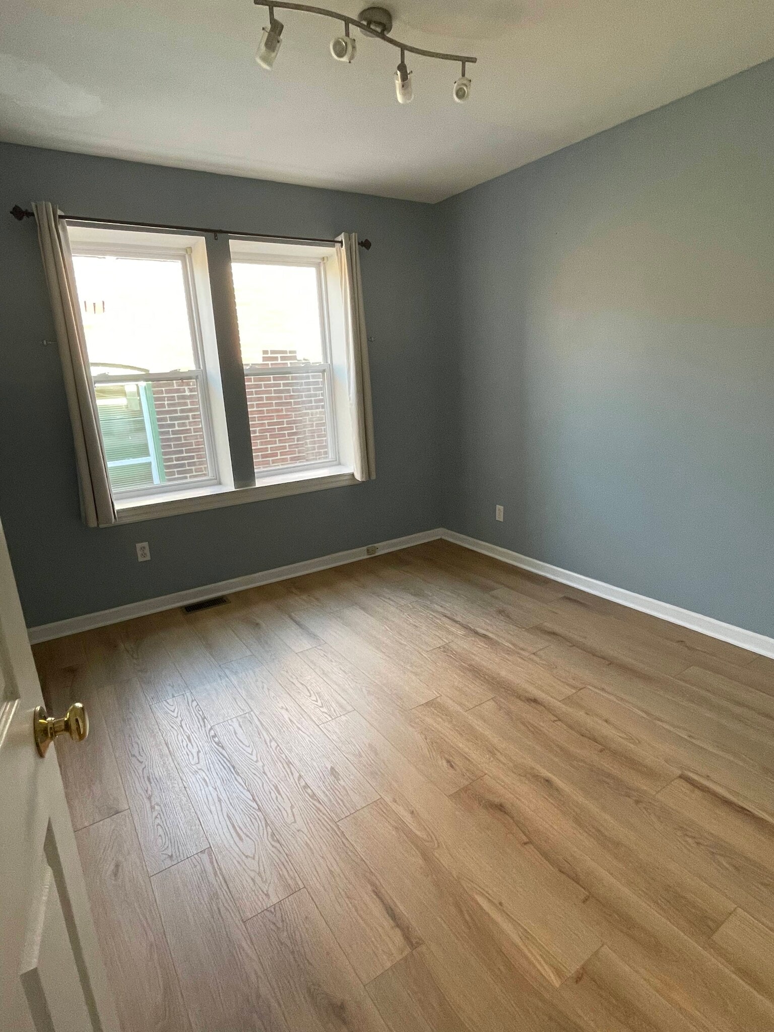 Upstairs Bedroom 2 - 3936 Utah St