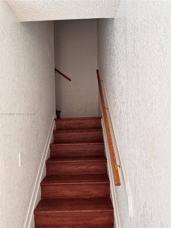 Building Photo - 8440 SW 154th Cir Ct