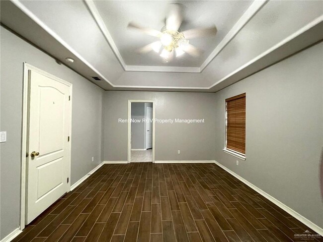 Building Photo - 20 La Vista Ave