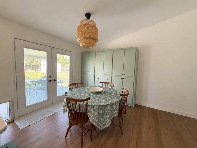 Building Photo - Spacious Kennewick Home with RV Parking & Incredible Outdoor Living!