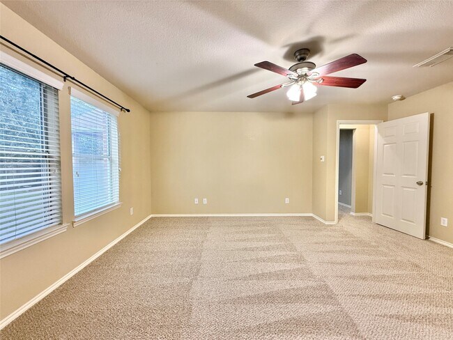 Building Photo - 1810 Katlyn Ln