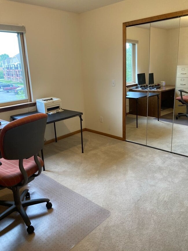 Building Photo - Two Bedroom Condo near St. Joes & EMU | Parking + Laundry