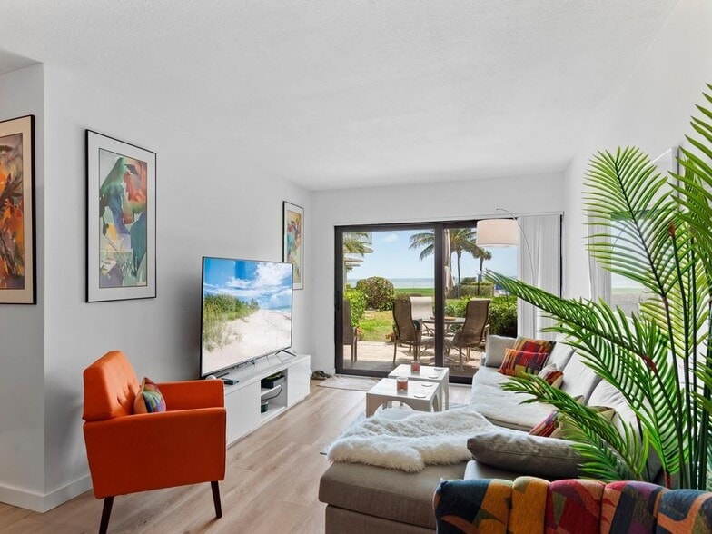 Building Photo - 4450 Highway A1A