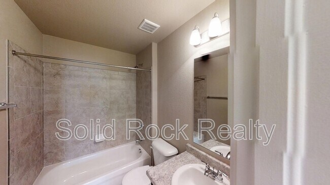 Building Photo - 7618 Cat Tail Creek Dr