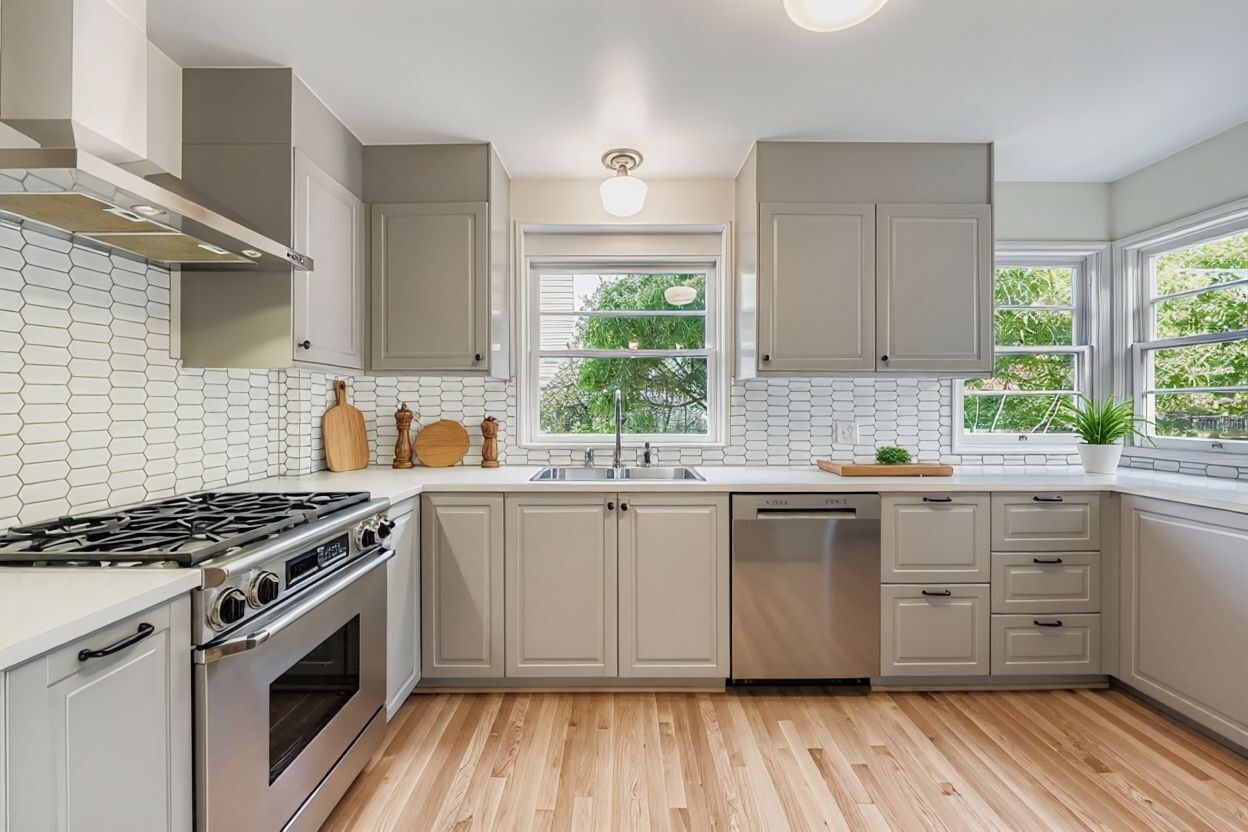 Kitchen - 4904 NE 16th Ave