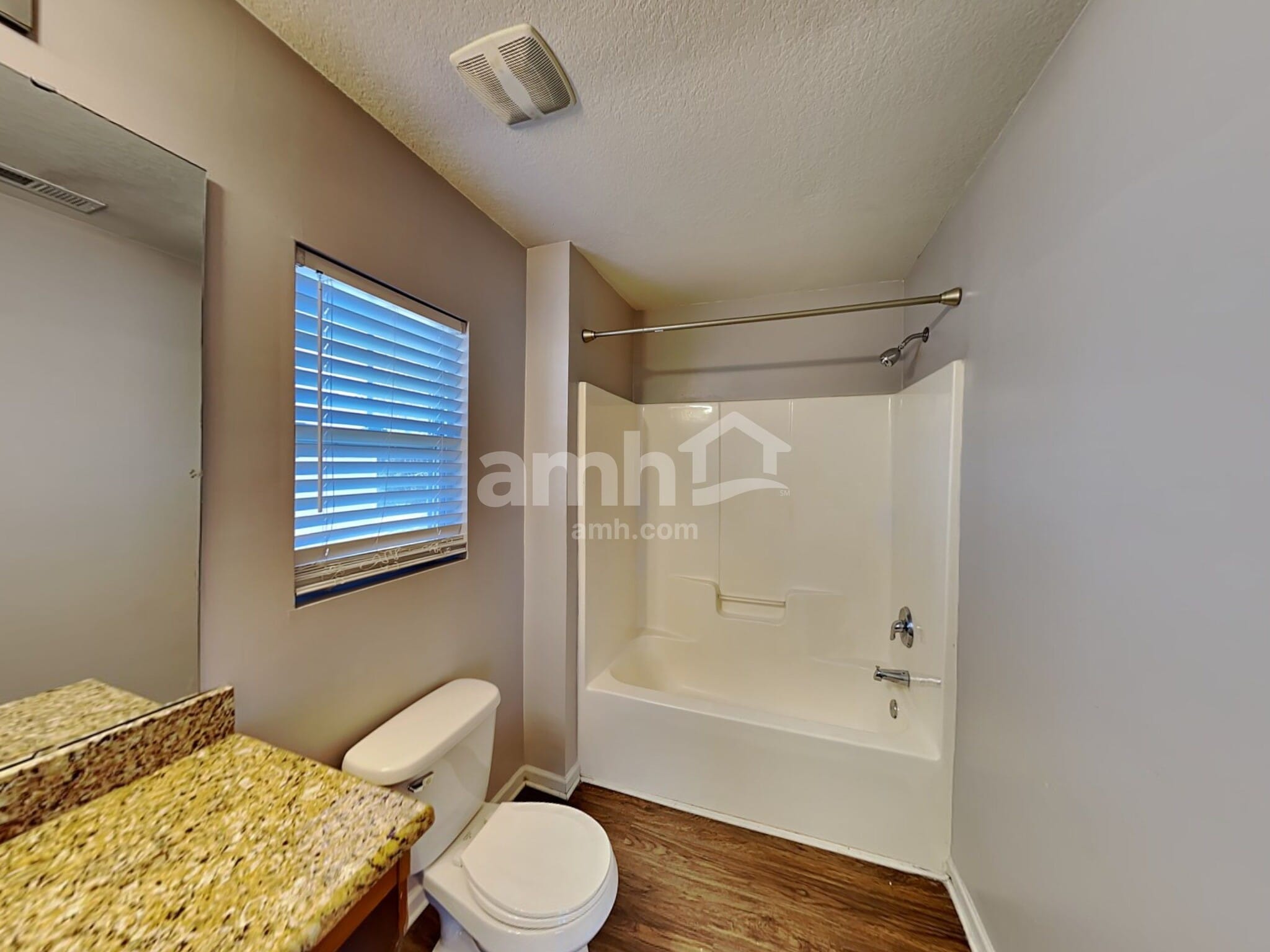 Building Photo - 2021 Sonoma Valley Dr