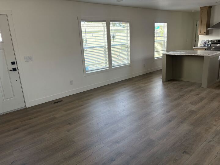 Building Photo - 2060 N Center St