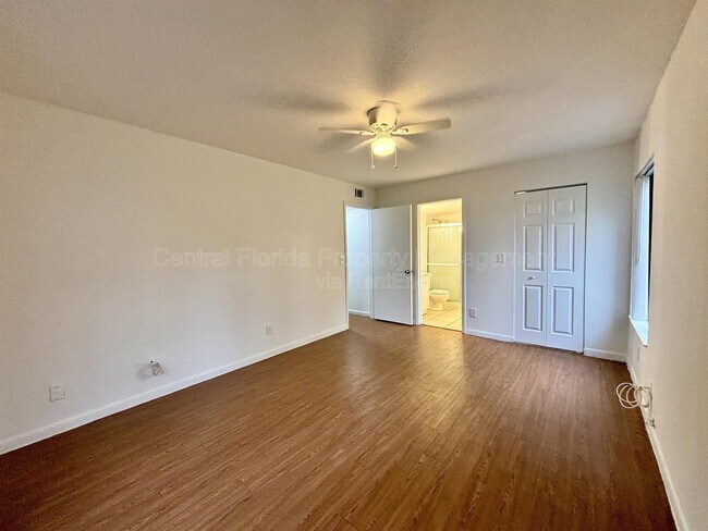 Building Photo - 8211 Sun Spring Cir