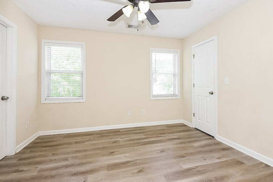 Building Photo - 3057 Heatherbrook Trce