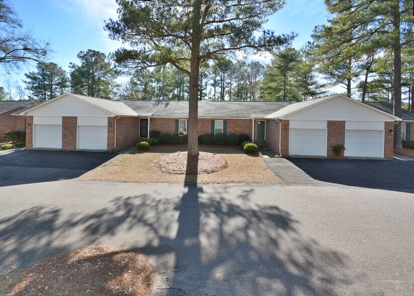 Riverbirch Apartments 11 Hutchinson Rd Southern Pines NC 28387