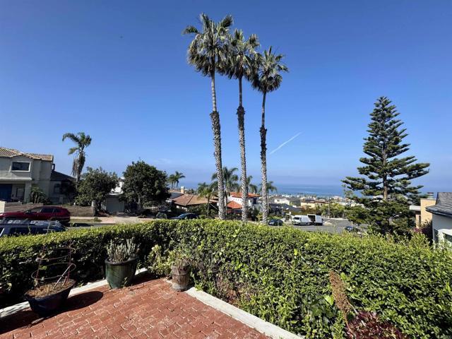 Building Photo - 4452 Orchard Ave