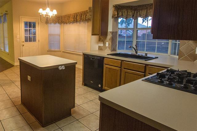 Building Photo - 4021 Aladdin Dr