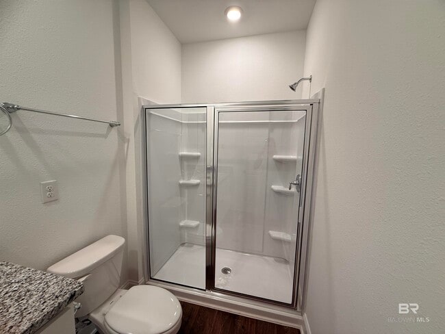 Building Photo - 32694 Revere Dr