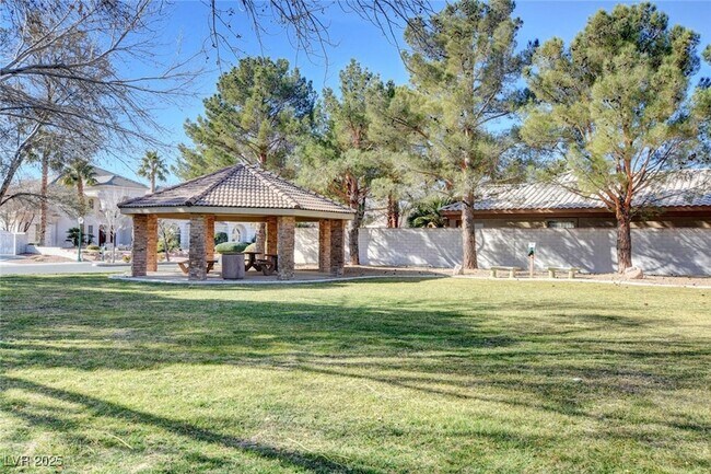 Building Photo - 4683 Clay Peak Dr