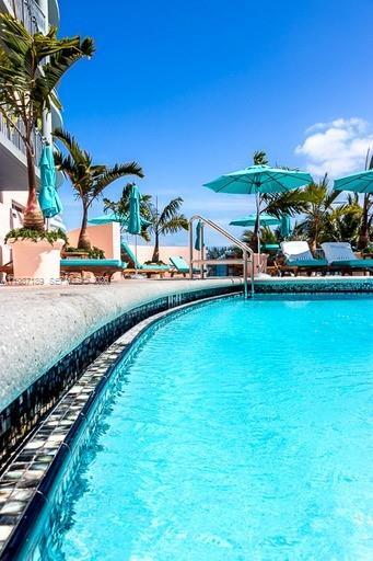 Building Photo - 1500 Ocean Dr