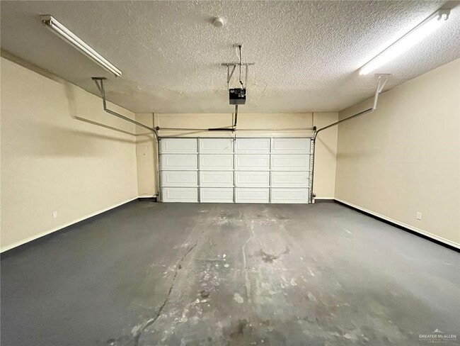 Building Photo - 19 N 12th St