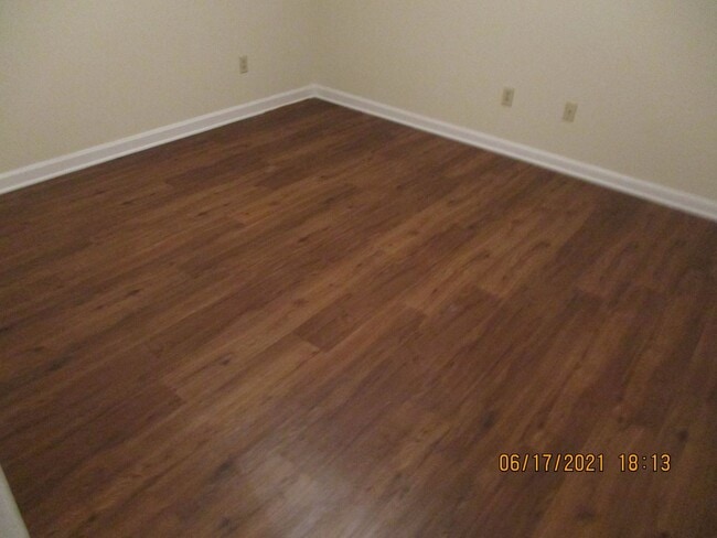 Building Photo - 2511 Cardinal St